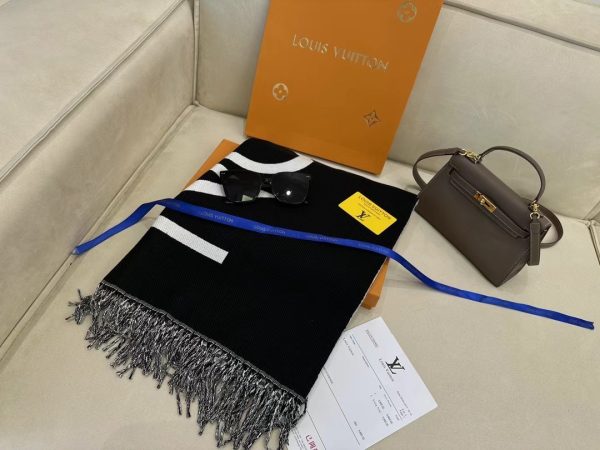 Louis new arrival scarf size: 180*65 cm 027