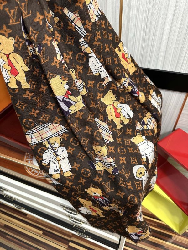 Louis new arrival scarf size: 100*200 cm 011