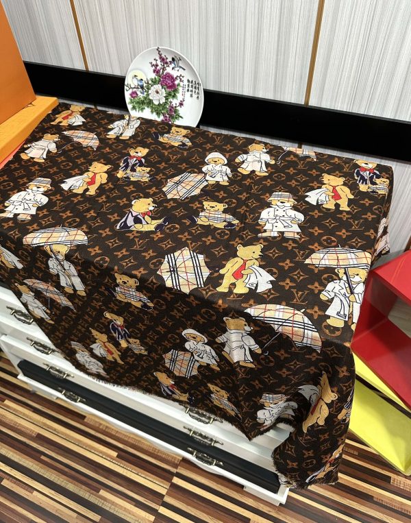 Louis new arrival scarf size: 100*200 cm 011