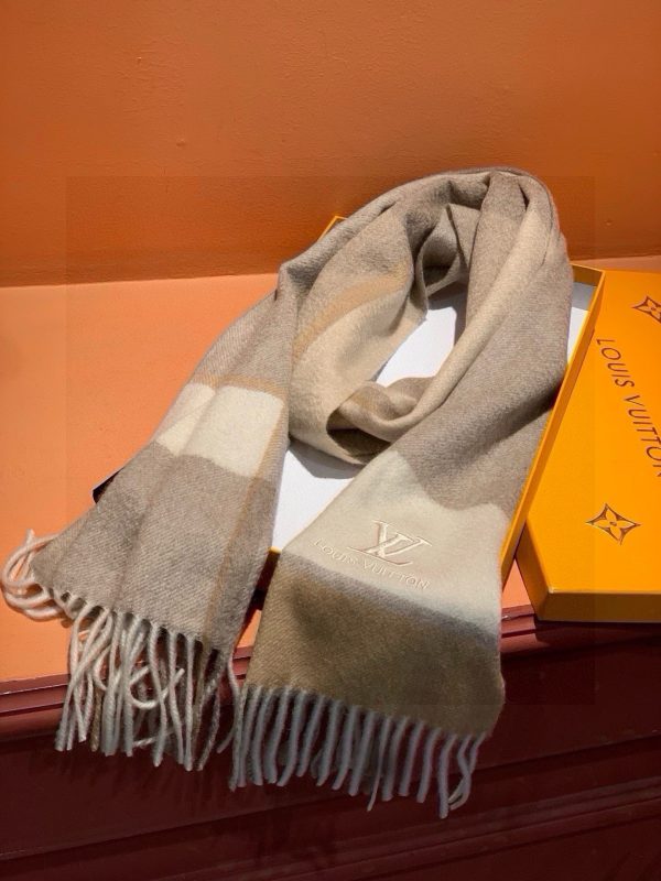 Louis new arrival scarf size: 32*180 cm 001