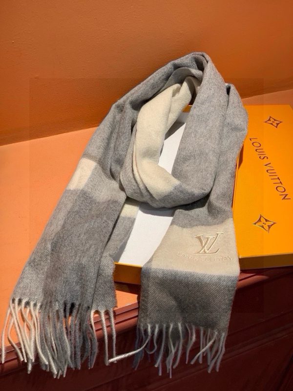 Louis new arrival scarf size: 32*180 cm 001