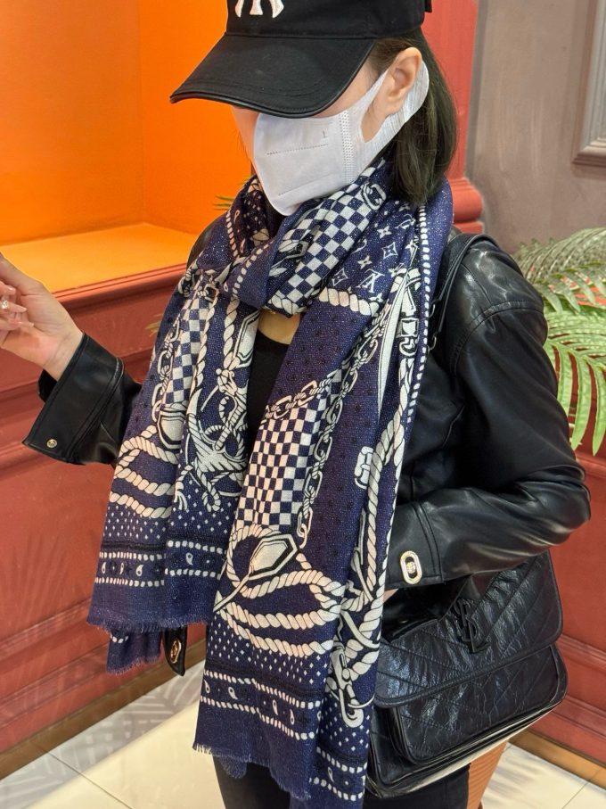 Louis new arrival scarf size: 100*200 cm 002
