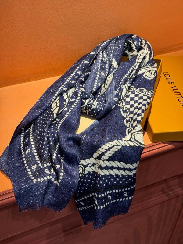 Louis new arrival scarf size: 100*200 cm 002
