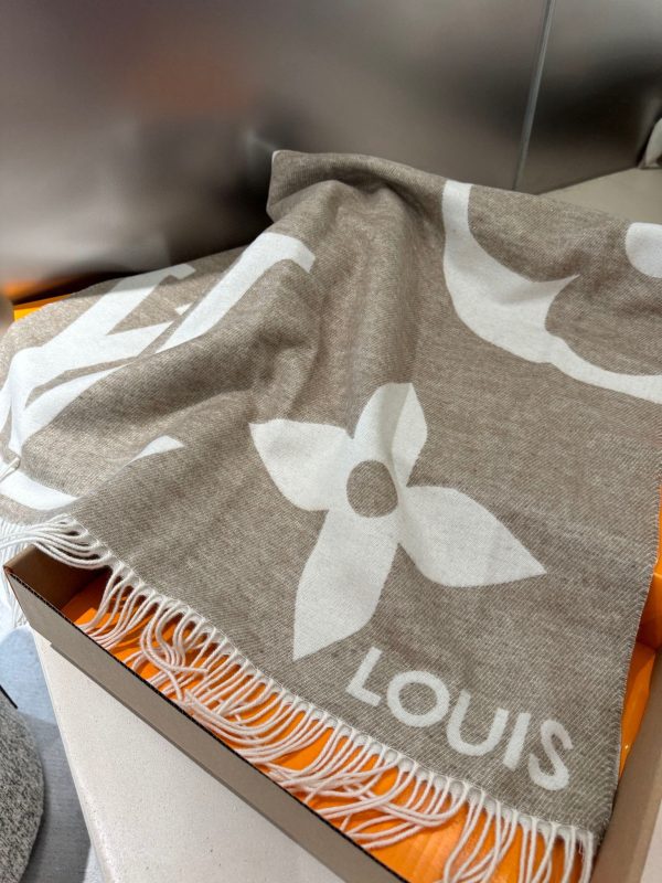 Louis new arrival scarf M77407 0050 200*70 cm