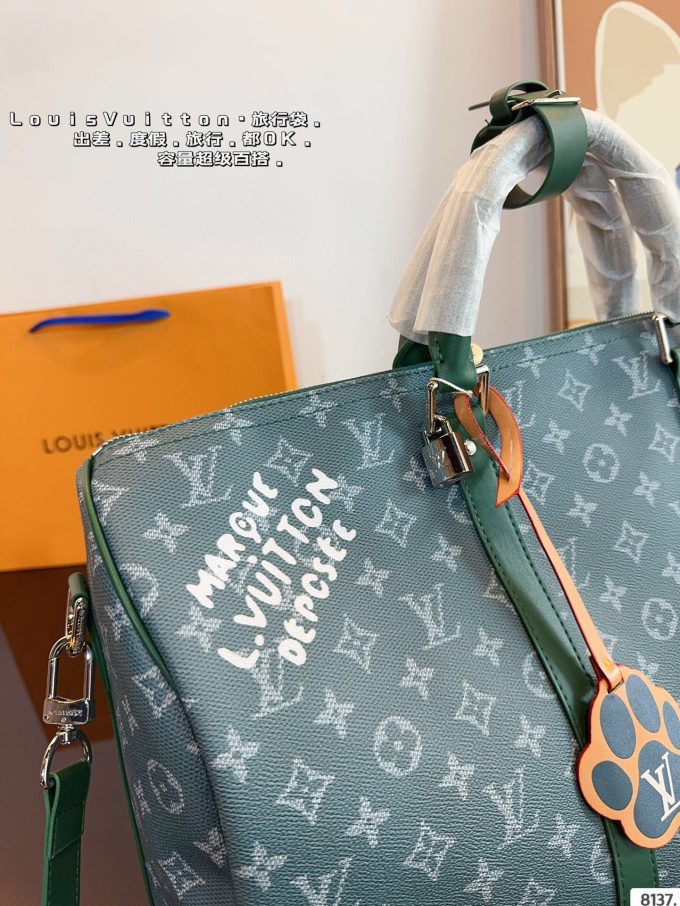 Louis new arrival keepall bag size: 50*23*29 cm - Image 4