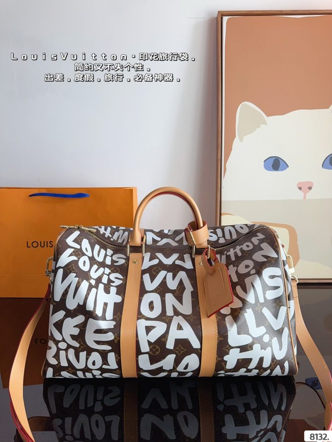 Louis new arrival keepall bag size: 45*22*27 cm - Image 4