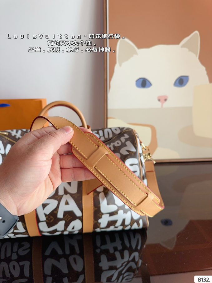 Louis new arrival keepall bag size: 45*22*27 cm - Image 9