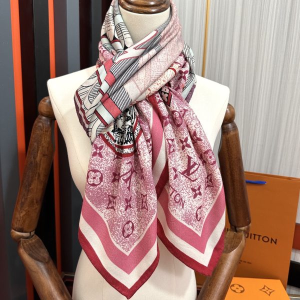 Louis new arrival silk scarf 140*140 cm