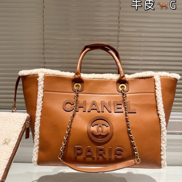 CC new arrival vintage tote bag size: 40*30 cm