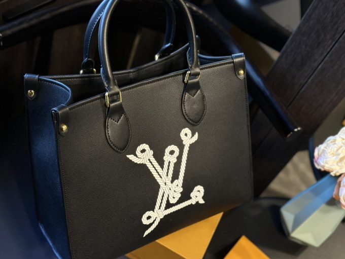 Louis new arrival onthego tote bag size: 34cm - Image 6