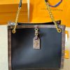 Louis new arrival I Low Key onthego bag size: 35 * 30cm