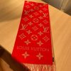 Louis Essential new arrival scarf size: 186*34 cm