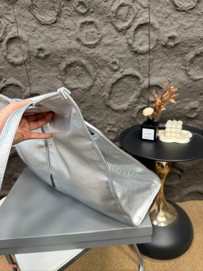 Balen new arrival tote bag size:  44*40 cm - Image 6