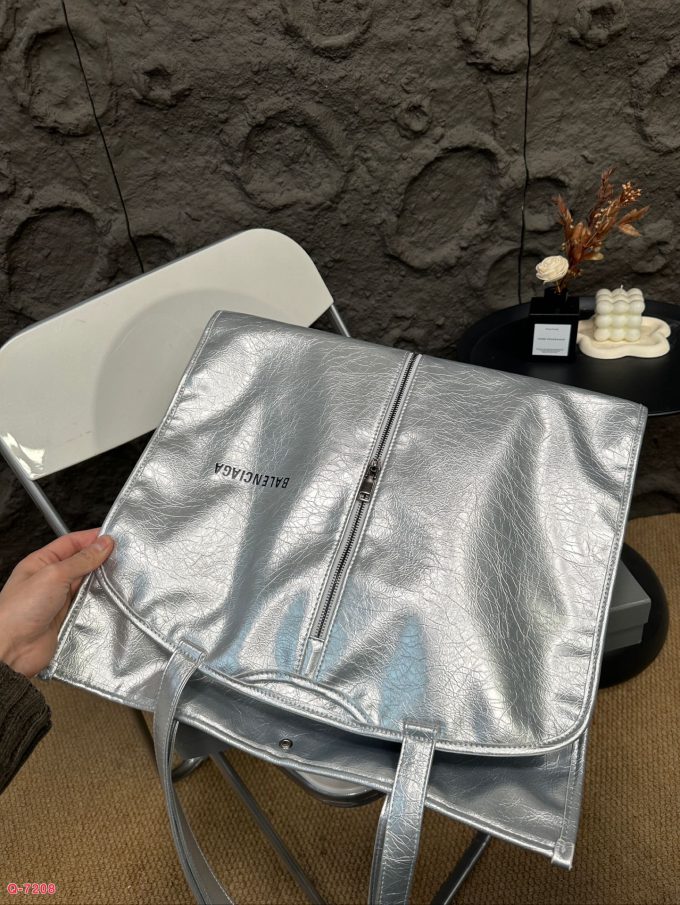 Balen new arrival tote bag size:  44*40 cm - Image 10