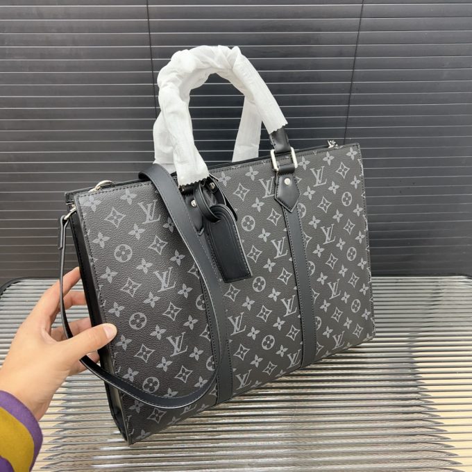 Louis new arrival briefcase laptop bag size: 40*32 cm