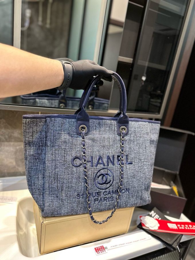 CC new arrival tote bag size: 38*30 cm - Image 3