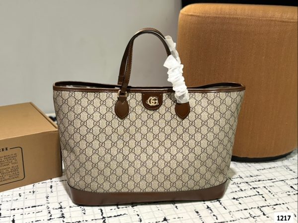 Gg new arrival tote bag size: 38*28 cm