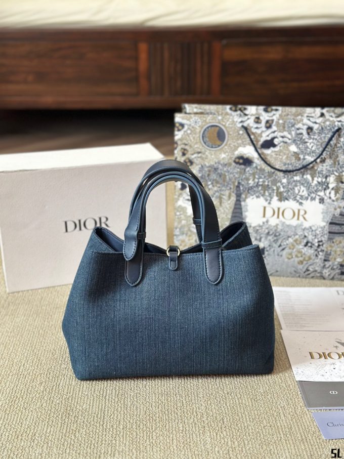 Miss D Toujours new arrival tote bag size: 30*20 cm - Image 9