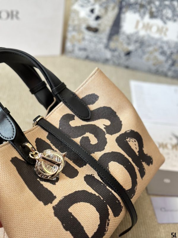 Miss D Toujours new arrival tote bag size: 30*20 cm