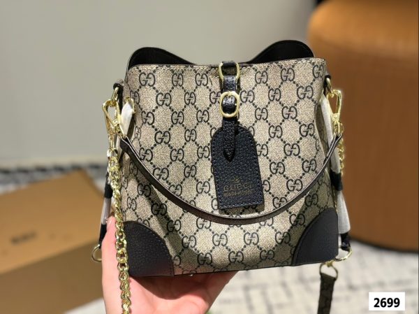 GG Emblem new arrival tote bag size:21 * 20 cm