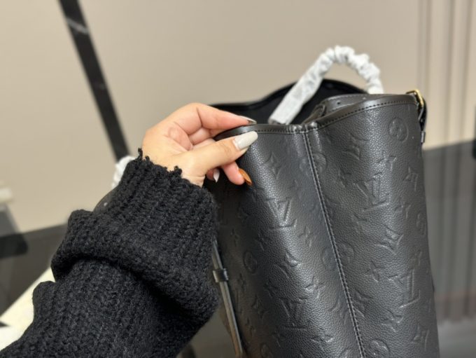 Louis new arrival babylone tote bag size:40* 29 cm - Image 8