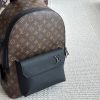 Louis new arrival men backpack bag 008 size :36*28cm