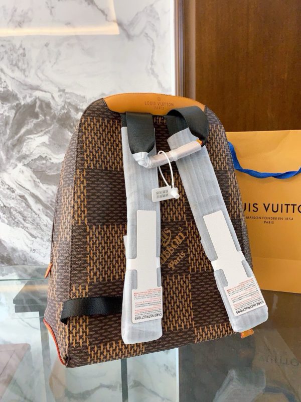 Louis ?? NIGO new arrival men backpack bag size: 38-29-13cm