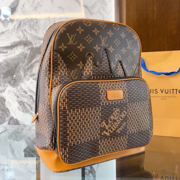 Louis ?? NIGO new arrival men backpack bag size: 38-29-13cm