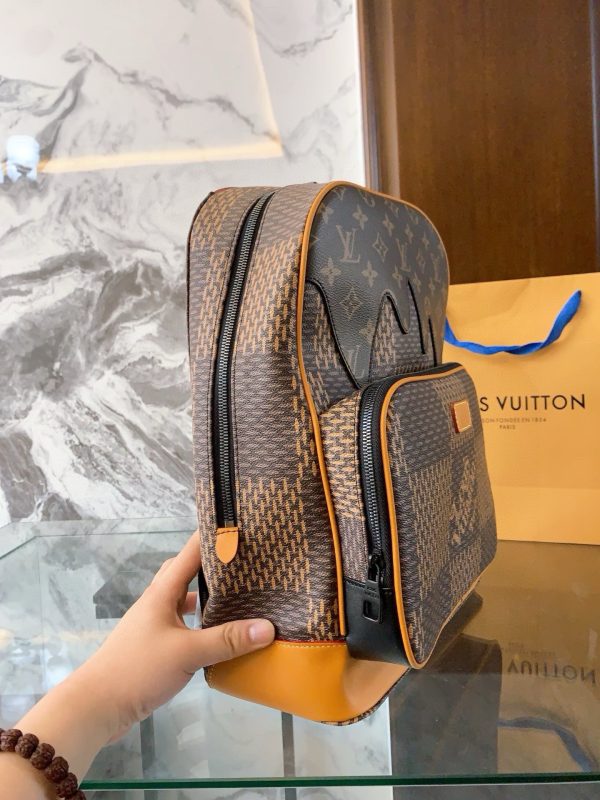 Louis ?? NIGO new arrival men backpack bag size: 38-29-13cm