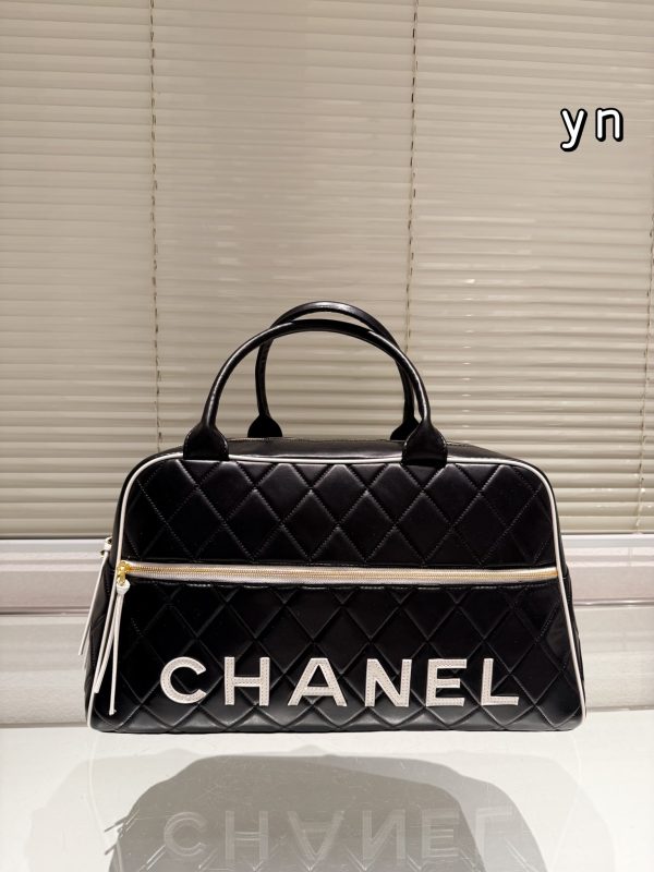 Cc new arrival 24c maxi bag size: 46*27 cm