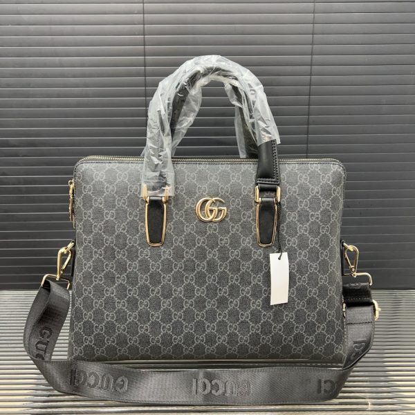 GG new arrival briefcase laptop bag size: 38*28 cm