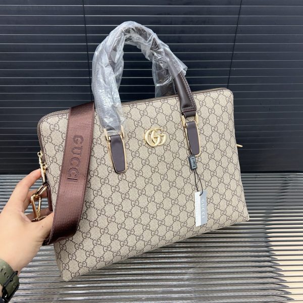 GG new arrival briefcase laptop bag size: 38*28 cm