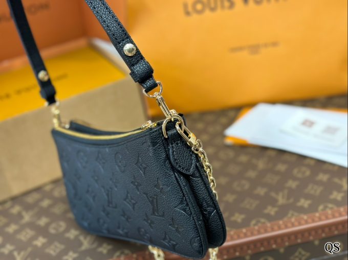 Louis new arrival hobo pochette bag size: 24*11 cm - Image 8
