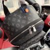 Louis new arrival Discovery men backpack bag size：31*41*17 cm