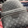 Louis new arrival Discovery men backpack bag size：31*41*17 cm