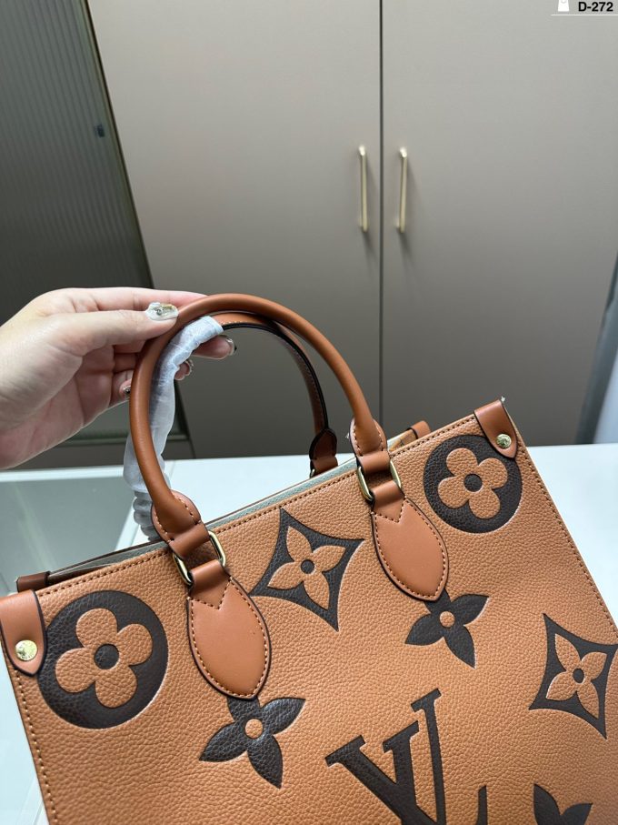 louis new arrival onthego tote bag size: 32.15.27 cm - Image 7