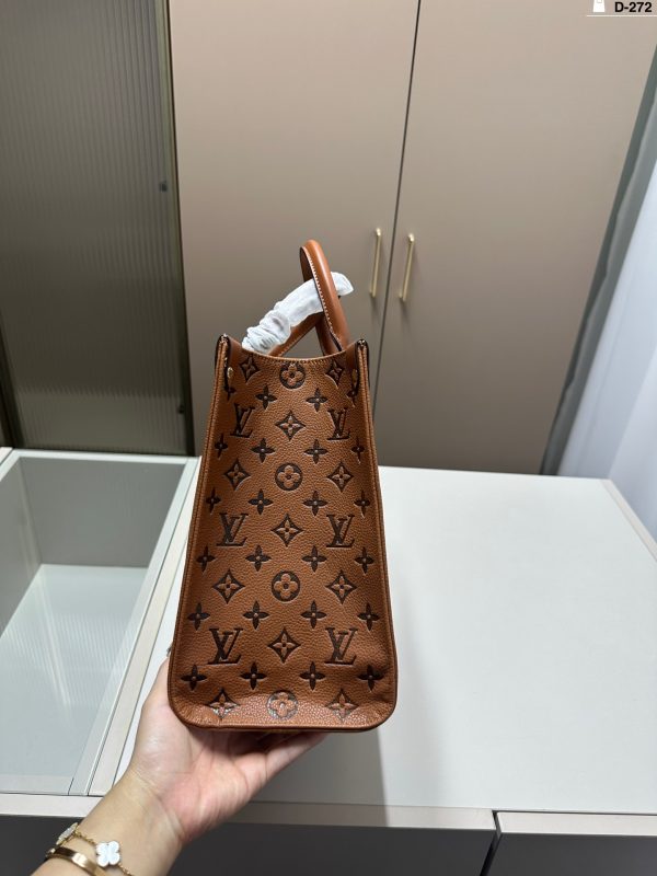 louis new arrival onthego tote bag size: 32.15.27 cm