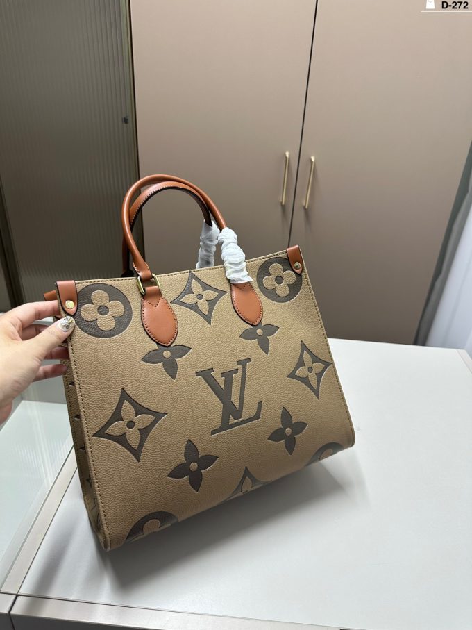 louis new arrival onthego tote bag size: 32.15.27 cm - Image 2