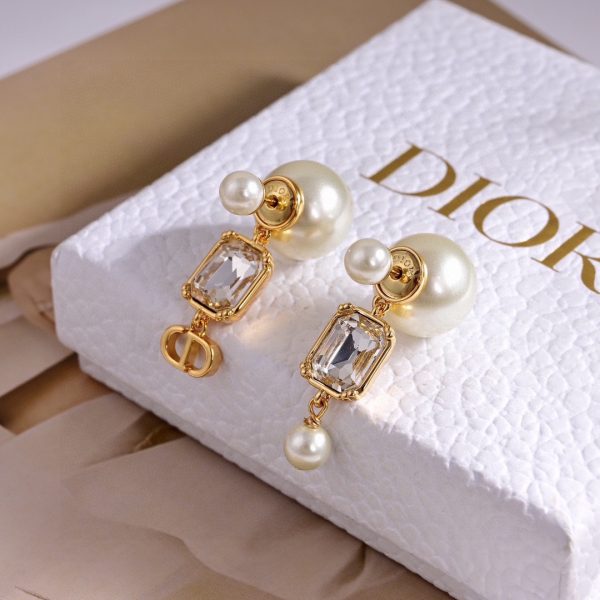 D new arrival earings 0013