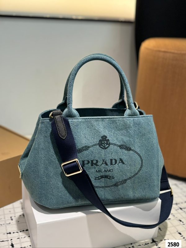 Pra new arrival tote bag size:30 * 19 cm