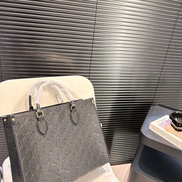 Louis new arrival onthego tote bag size:34 * 27 cm
