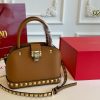 Val new arrival bb bag size: 21*16 cm