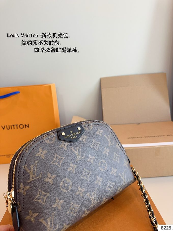 louis new arrival Teddy bb bag size:24*8*16cm - Image 4