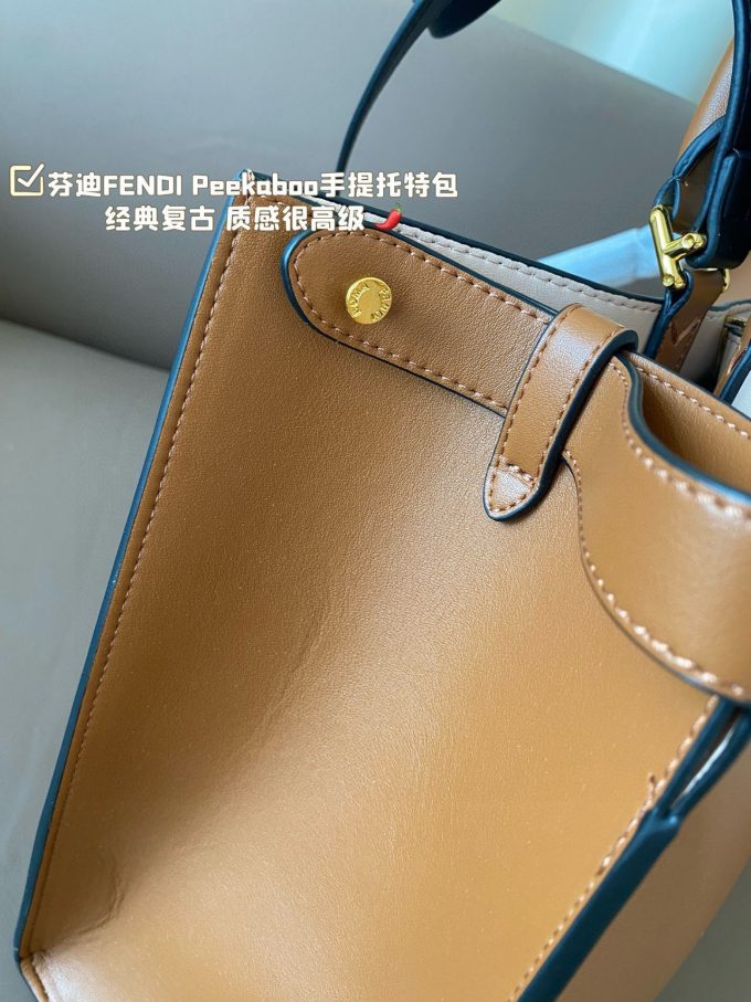 Fen new arrival Peekaboo tote bag size: 42*28 cm - Image 4