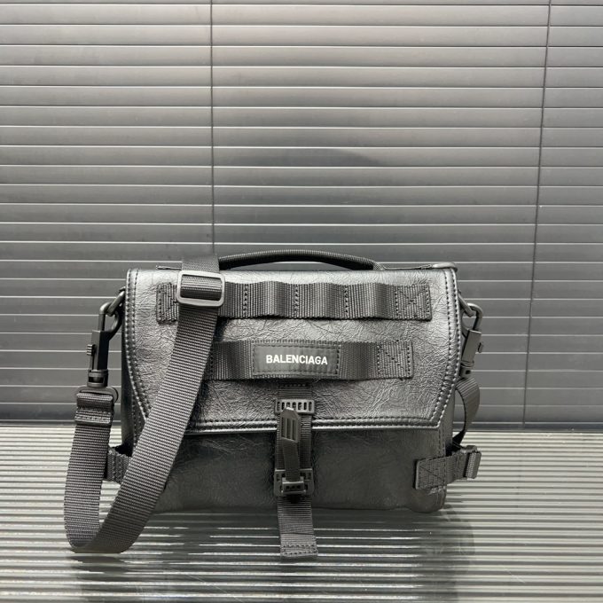 Balen new arrival Army bag size；22*19 cm top quality~ - Image 3