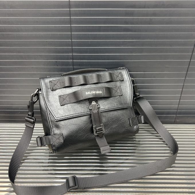 Balen new arrival Army bag size；22*19 cm top quality~ - Image 2