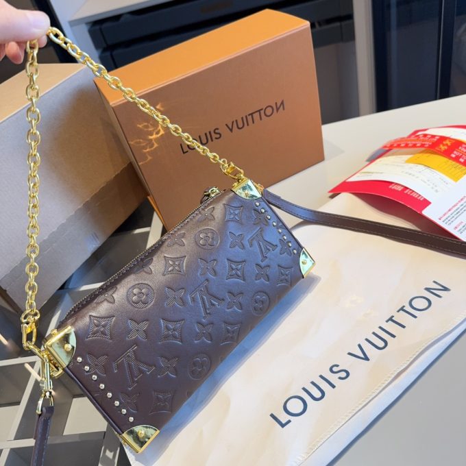 Louis new arrival slim trunk bag size:23*11*5 cm - Image 7
