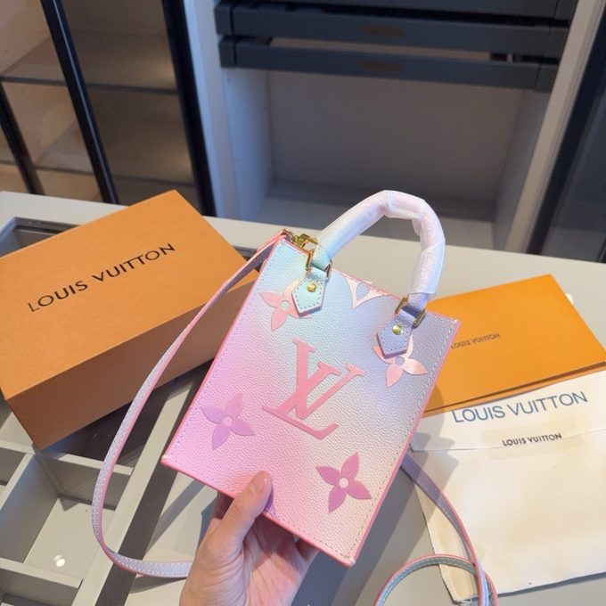 louis new arrival pink mini tote bag size: 14*17*5 cm - Image 7