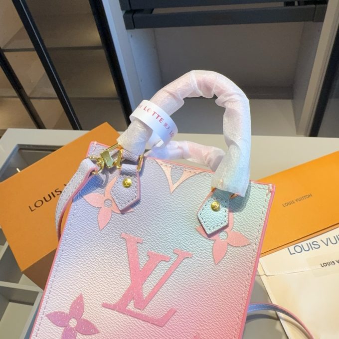 louis new arrival pink mini tote bag size: 14*17*5 cm - Image 4