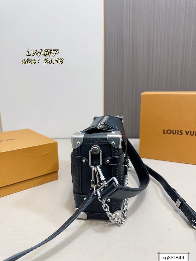Louis new arrival Side trunk bag size: 24*16 cm - Image 5